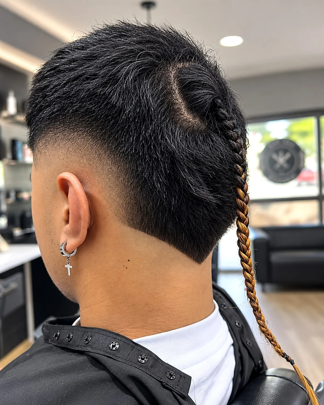 Textured cut with a drop fade